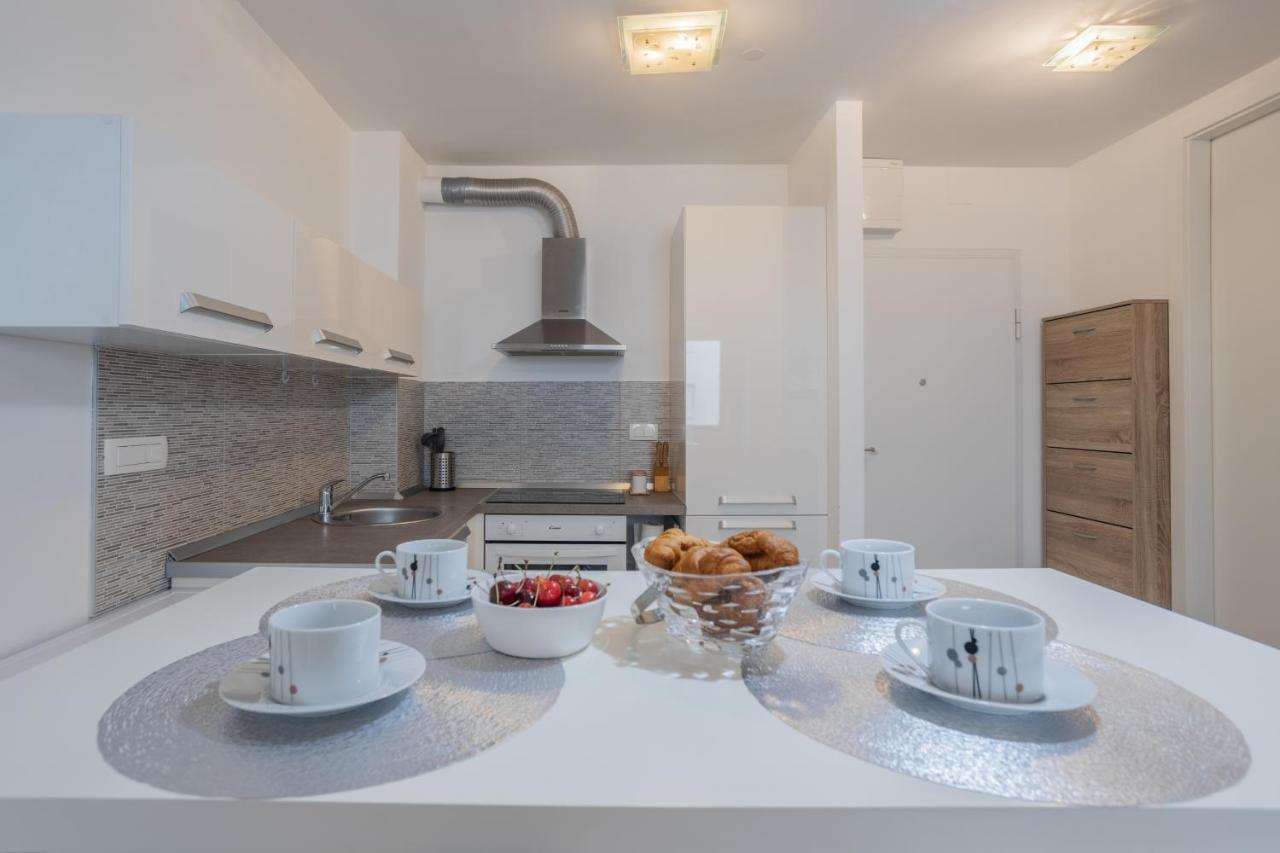 Dalmatino Apartment Zadar Exterior photo